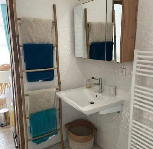 Cap Esterel, T2 Vue 4 Couchages Adapté Pmr * Saint-Raphaël